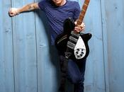 Track Day: Johnny Marr 'Easy Money'