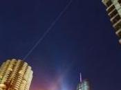 Amazing: Wallenda Completes Chicago Skyscraper Walk