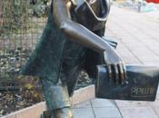 DAILY PHOTO: Bronze Paperboy