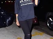 Rihanna Hits Studio