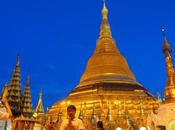 ヤンゴンの夜の帳をつきぬけるシュエダゴン・パゴダ/ Shwedagon Pagoda, Golden Pagoda