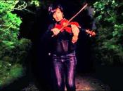 Eszter Balint: "Trouble Don't See" Video