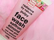Auravedic Radiance Nature Pulpy with Saffron Almond Face Wash: Review