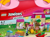 Lego Juniors: Mia’s Farm Suitcase