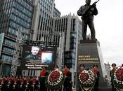 Statue Mikhail Timofeyevich Kalashnikov Tampered Shows !!!!