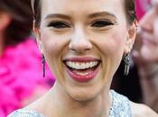 Scarlett Johansson Showed Colin Jost’s Comedy Show Boston