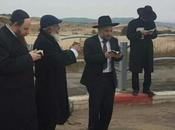 Abutbol Prays Against Plague Shemesh