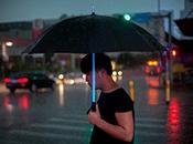 GOOD IDEA WASTE MONEY?? Lightsaber Umbrella