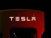 Tesla Starts Installation Solar Roofs California