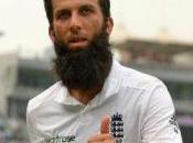 Waterstones Book Signing: Moeen #London #Cricket #Reading #Autobiography