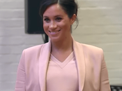 Meghan Markle Glowing Blush Visit Theatre