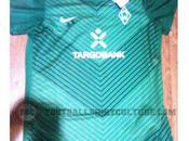 2011/12 Werder Bremen Home/Away Kits