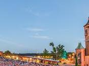 This Should a--Huge?--Boon Boom Starlight Theater