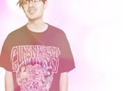 Stream Suburban Living [premiere]