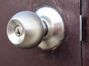 Recycle Door Knobs? (And Creative Uses Them)
