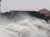 Hurricane Sandy Begin Battering East Coast