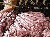 Review- Luxe Anna Godbersen