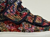 Florally Him: Simons Classic Floral Velcro Sneaker