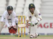 Johannesburg Test: Misbah Shafiq Fighting Hard