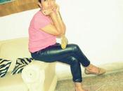 Outfit Bright Cool Pink Summer with Warm Golden Accessories