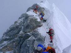 Everest 2013: Ladder Hillary Step?