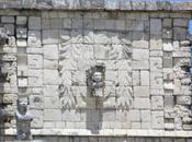 DAILY PHOTO: Chichen Itza Wall Carvings