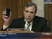 Senator Merkley Waves Verizon Phone Chief, Demands Know Data Seized