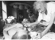 Sacrifice Chinese Heroic Mother.