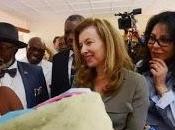 Lost Translation: Valérie Trierweiler "First Lady Hearts"; Death Squads Anti-women AIDS Carriers Eastern Congo