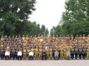 Jong Attends Photo-op With Veterans