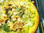 Recipes Free: Green Tomato Pesto Pizza w/Udi’s Crusts