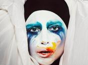 Video: Lady Gaga "Applause"