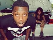 Footage TDE’S Signee Isaiah Rashad Signing Label