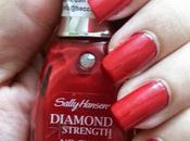 Review Sally Hansen Diamond Strength Chip Nail Color Diamonds Rubies, NOTD