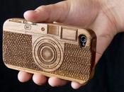 Beautiful Wooden Cases Designed IPhone