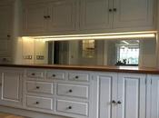 Tips Incorporate Mirrors Your Kitchen Decor