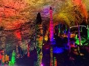 Zhangjiajie: Caves, Lakes Stone Forests...