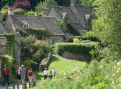 Wealthy Europeans Flocking Cotswolds