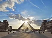 Love First Sight: Stroll Through Paris