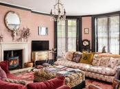 Rich Brits Rent Their Houses Holidaymakers, Won’t Find Them Airbnb