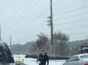 Chick-fil-a Feeds People During Atlanta Snowstorm