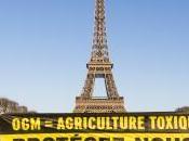 Greenpeace Launches Eiffel Tower Protest Against Maize Legalisation