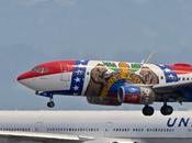 Boeing 737-700 Southwest Airlines, 777-300(ER) United Airlines