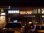 Browns Socialhouse: Handed Burger, Indeed