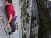 Alex Honnold- Climbs 500m Rock Wall Without Gear