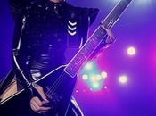 FlashBack Friday: Rihanna Performs “Fire Bomb”