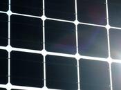 Scientists Reduce Solar Panel Glare, Increase Efficiency