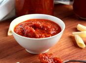 Kitchen Basics: Slow Cooked Tomato Pasta Sauce