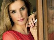 Queen Spain Letizia Elegant Style