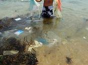 World’s Oceans Filling with Plastic